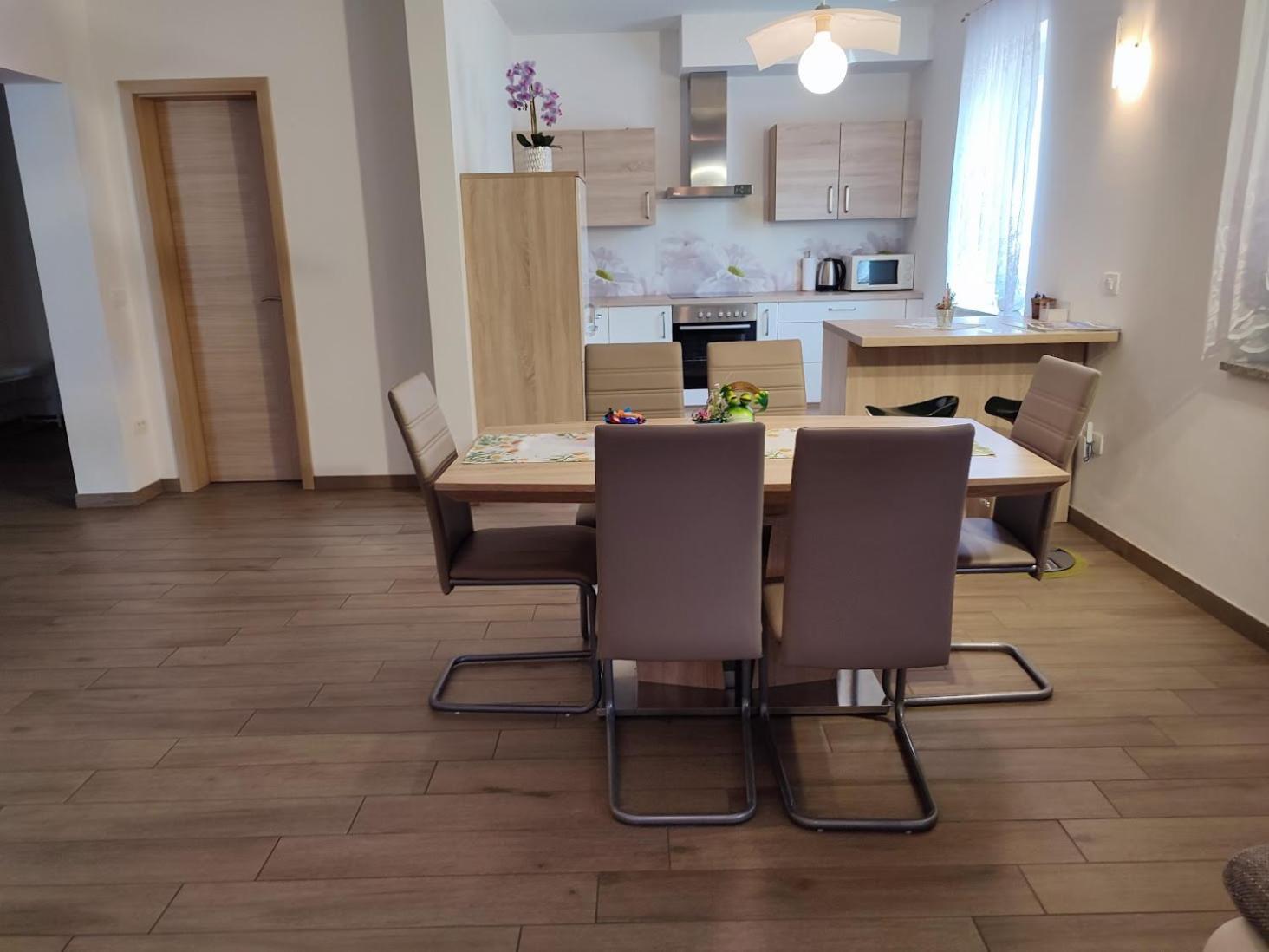 Apartments And Wellness Jelovca Radovljica Extérieur photo